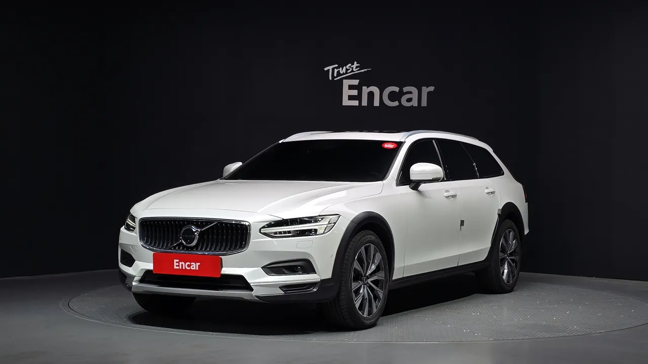 2021 Volvo V90 B5 Pro AWD