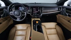 2021 Volvo V90 B5 Pro AWD, белый — фото 7