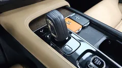 2021 Volvo V90 B5 Pro AWD, белый — фото 9