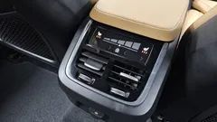 2021 Volvo V90 B5 Pro AWD, белый — фото 19