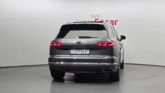 2023 Volkswagen Touareg 3.0 TDI Prestige — фото 4