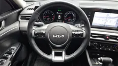 2023 Kia K5 2.0 LPI(Renter car) — фото 12