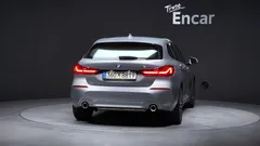 2022 BMW 1-Series 120i Advantage — фото 4