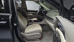 2023 Kia Carnival Gasoline 11-Seater Signature — фото 11