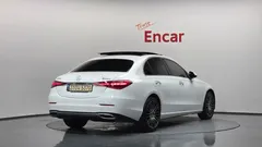 2022 Mercedes-Benz C-Class C200 4MATIC Avantgarde — фото 2