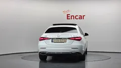 2022 Mercedes-Benz C-Class C200 4MATIC Avantgarde — фото 4