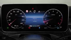 2022 Mercedes-Benz C-Class C200 4MATIC Avantgarde — фото 8
