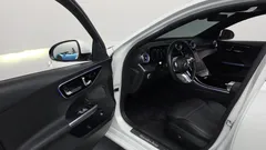 2022 Mercedes-Benz C-Class C200 4MATIC Avantgarde — фото 10