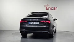 2021 Audi A5 40 TFSI Quattro Sportback, серый — фото 4