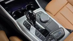 2022 BMW 3-Series 320i M Sport, чёрный — фото 9