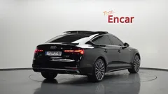2022 Audi A5 40 TFSI Quattro Sportback, чёрный — фото 2