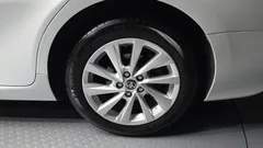 2024 Toyota Camry 2.5 LE Hybrid — фото 5