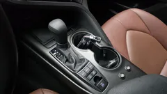 2024 Toyota Camry 2.5 LE Hybrid — фото 9