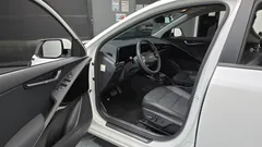 2022 Kia Niro Signature, белый — фото 10