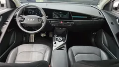 2022 Kia Niro Signature, белый — фото 14