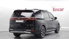 2023 Kia Carnival Diesel 9-Seater Noblesse — фото 2