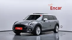 2022 Mini Clubman Classic, серо-серебристый — фото 1
