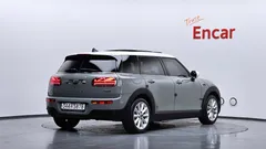 2022 Mini Clubman Classic, серо-серебристый — фото 2