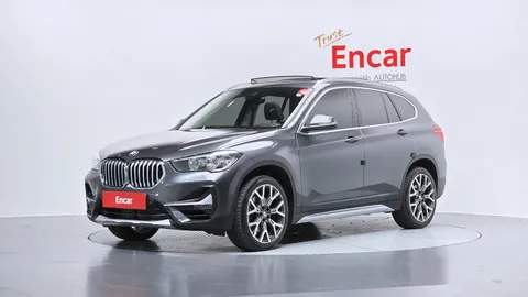 2022 BMW X1 xDrive 20i xLine