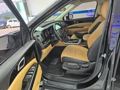 2023 Kia Carnival Diesel 9-Seater Prestige — фото 7