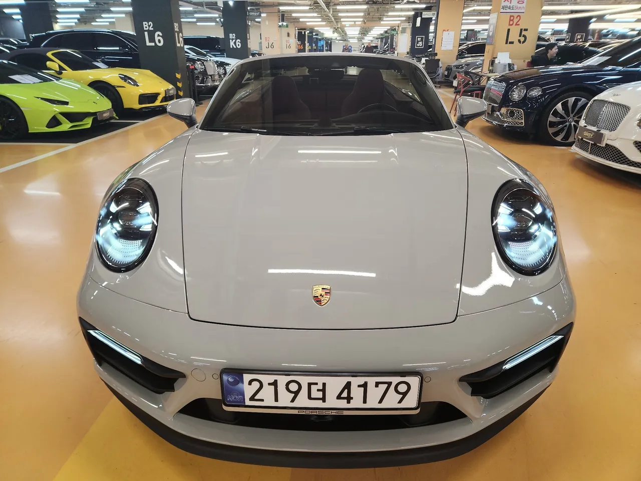 2023 Porsche 911 Carrera 4 GTS Cabriolet