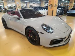 2023 Porsche 911 Carrera 4 GTS Cabriolet, 은하색 — фото 3