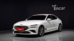 2024 Genesis G70 Gasoline 2.5T 2WD, белый — фото 1