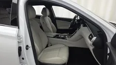 2024 Genesis G70 Gasoline 2.5T 2WD, белый — фото 11
