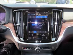 2023 Volvo V60 B5 Ultimate AWD, синий — фото 17