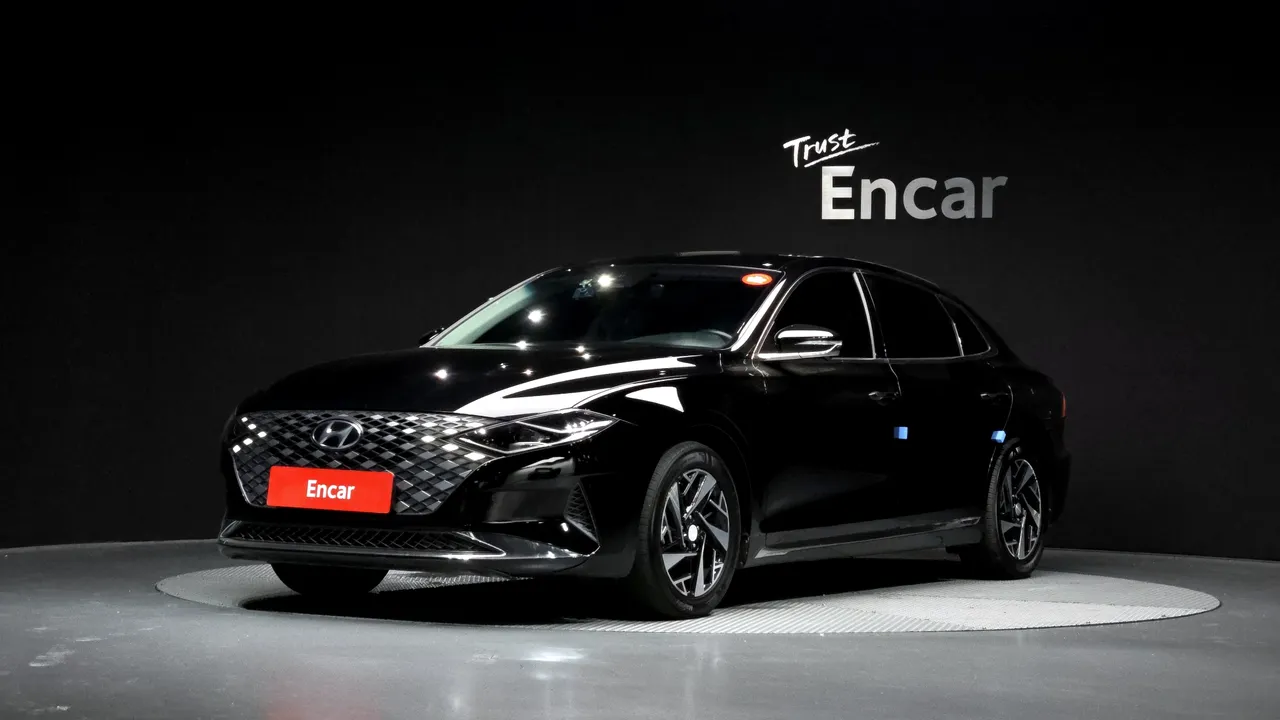 2022 Hyundai Grandeur Le Blanc
