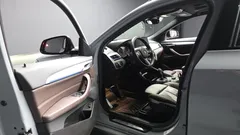 2023 BMW X2 (F39) xDrive20i M Sport, светло-серебристый — фото 10
