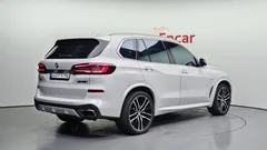 2022 BMW X5 M50i — фото 2