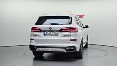 2022 BMW X5 M50i — фото 4