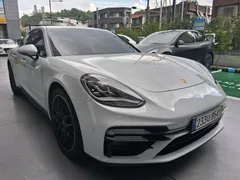 2023 Porsche Panamera 2.9 AWD Platinum Edition — фото 3