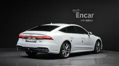 2021 Audi A7 50 TDI Quattrp Premium, белый — фото 2