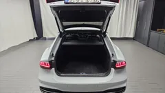 2021 Audi A7 50 TDI Quattrp Premium, белый — фото 17