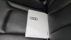 2021 Audi Q8 45 TDI Quattro Premium, чёрный — фото 13