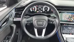 2021 Audi Q8 45 TDI Quattro Premium, чёрный — фото 15
