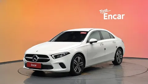 2022 Mercedes-Benz A-Class A220 Sedan