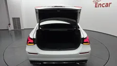 2022 Mercedes-Benz A-Class A220 Sedan — фото 20