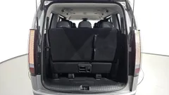 2023 Hyundai Staria Lounge 9-Seater — фото 16