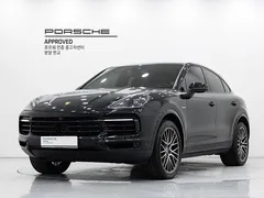 2022 Porsche Cayenne 3.0 E-Hybrid Coupe — фото 1