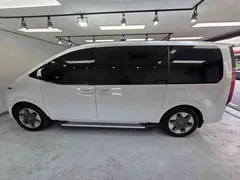 2024 Hyundai Staria L3.5 Tourer 11-Seater — фото 4