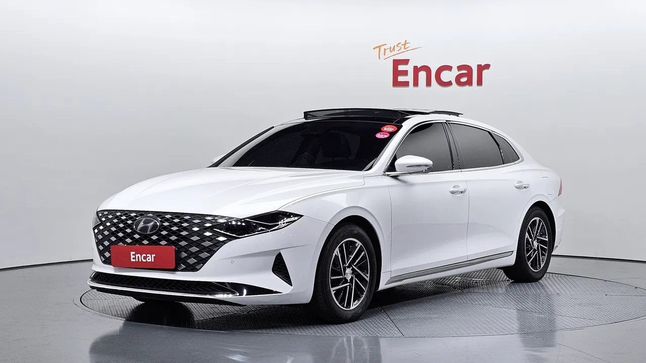 2022 Hyundai Grandeur 3.0 LPi Rent Car