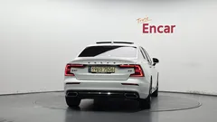 2021 Volvo S60 B5 Inscription, белый — фото 4