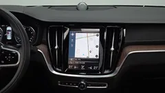 2021 Volvo S60 B5 Inscription, белый — фото 14