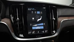 2021 Volvo S60 B5 Inscription, белый — фото 16