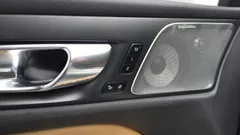 2021 Volvo S60 B5 Inscription, белый — фото 20