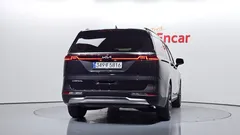 2023 Kia Carnival Diesel 9-Seater Noblesse — фото 4