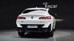 2022 BMW X4 xDrive20i M Sport — фото 4